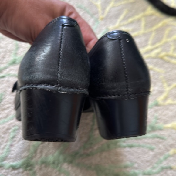 Dansko Tamara black leather buckle clogs 40 - Picture 2 of 6